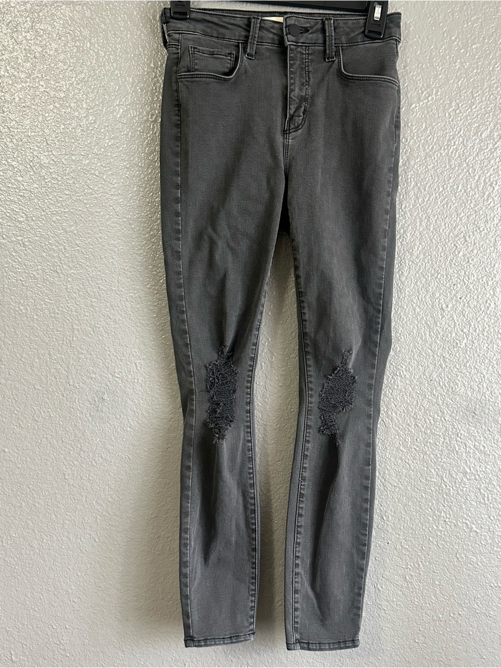 L'AGENCE Women's Distressed Skinny Jeans - Charcoal